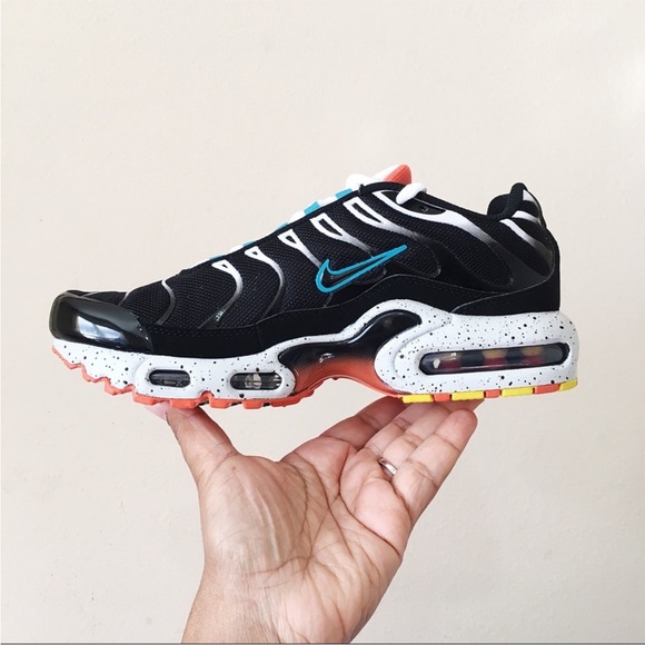Nike Air Max Plus - Picture 5 of 7